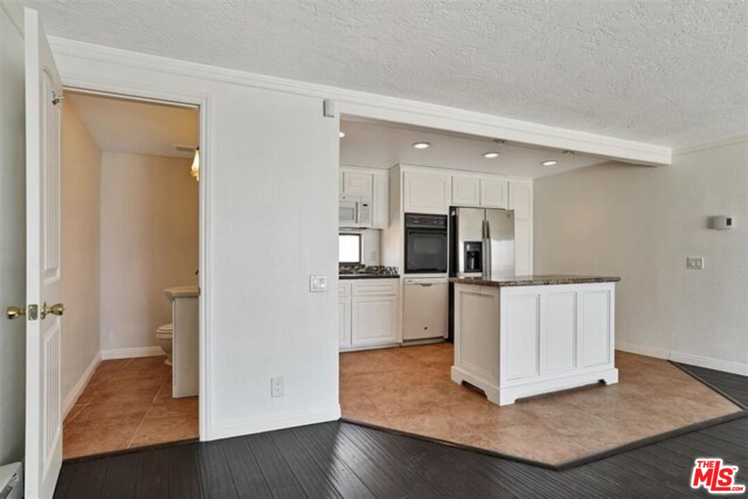 11770 Pacific Coast Hwy Unit: D