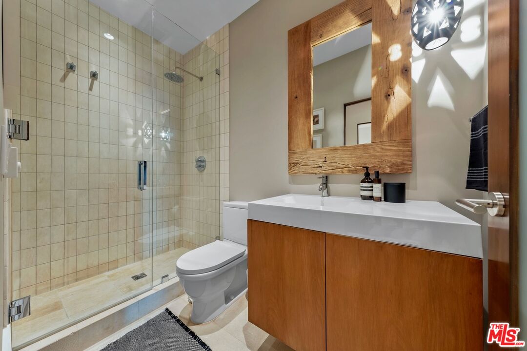 1 Eastwind St Unit: 103