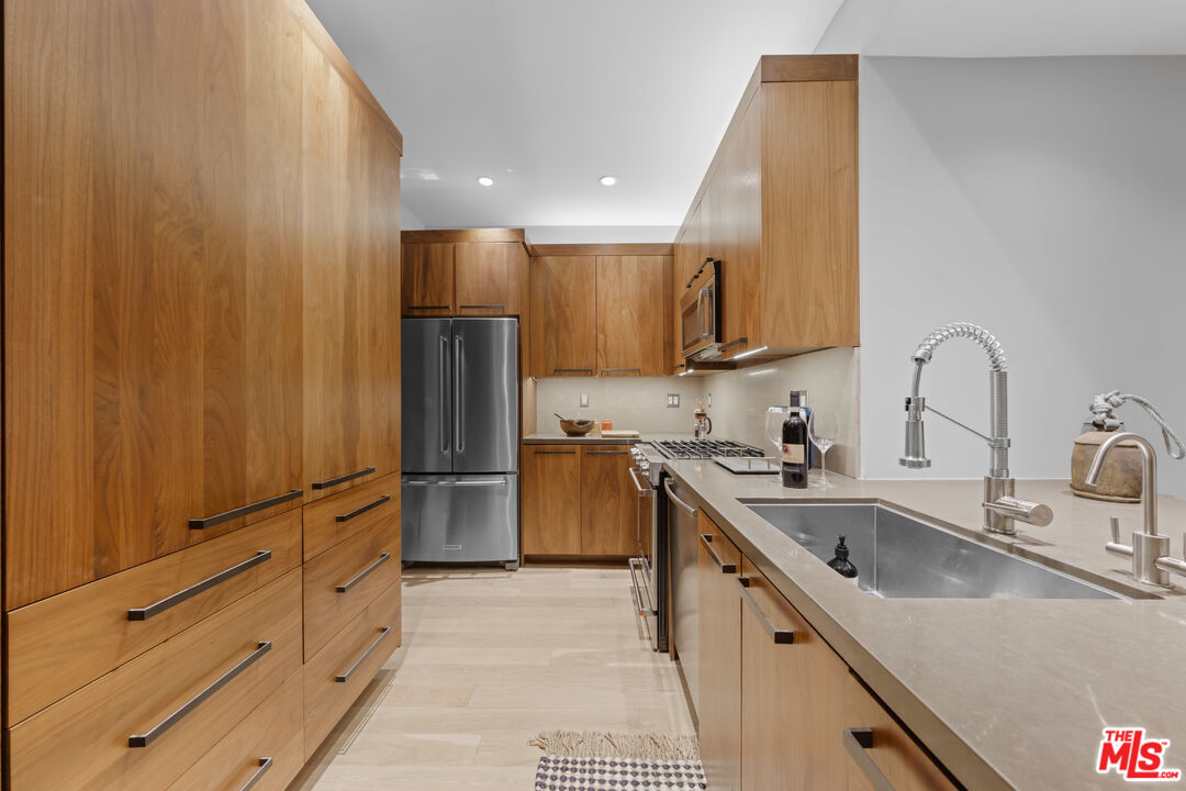 1 Eastwind St Unit: 103