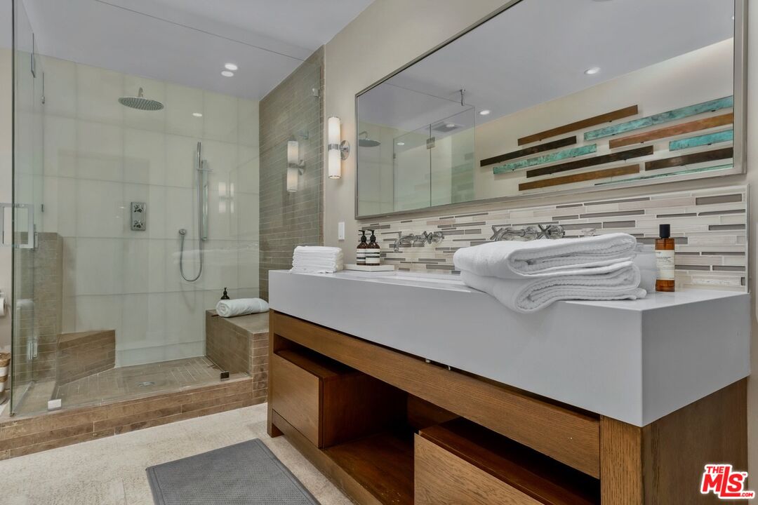 1 Eastwind St Unit: 103