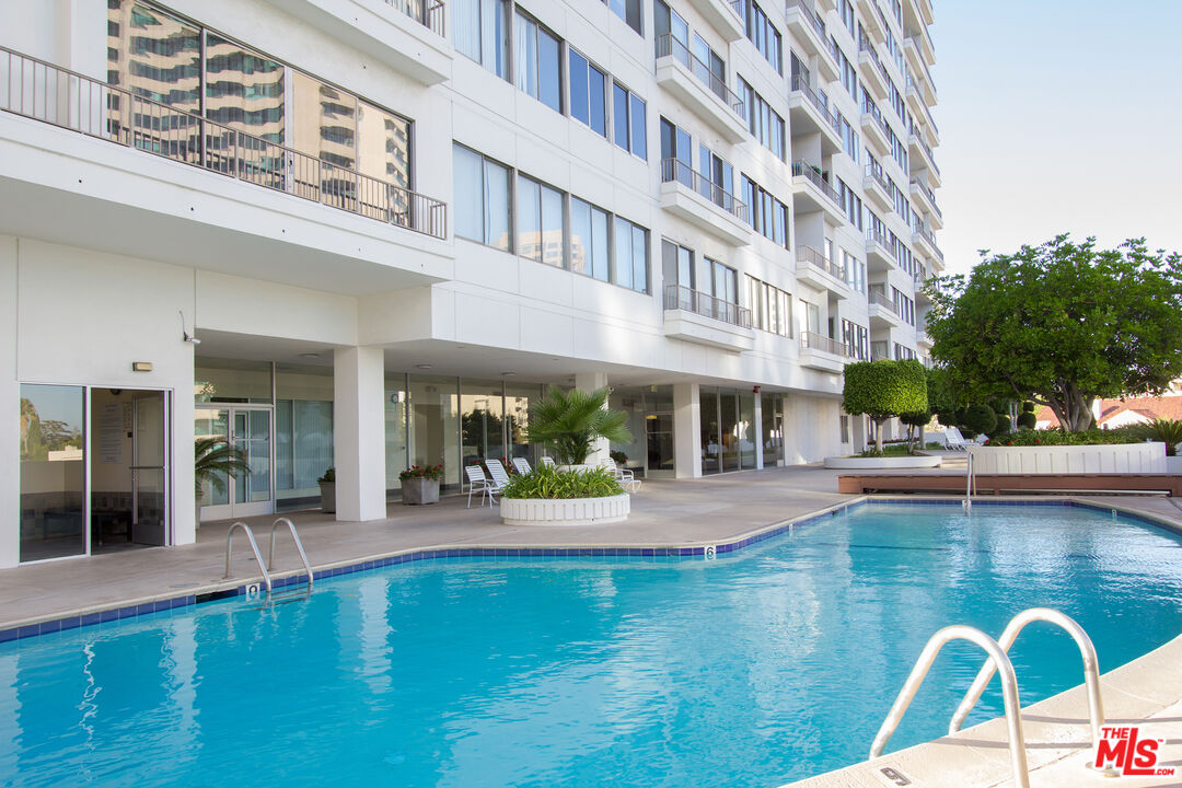 10501 Wilshire Blvd Unit: 807