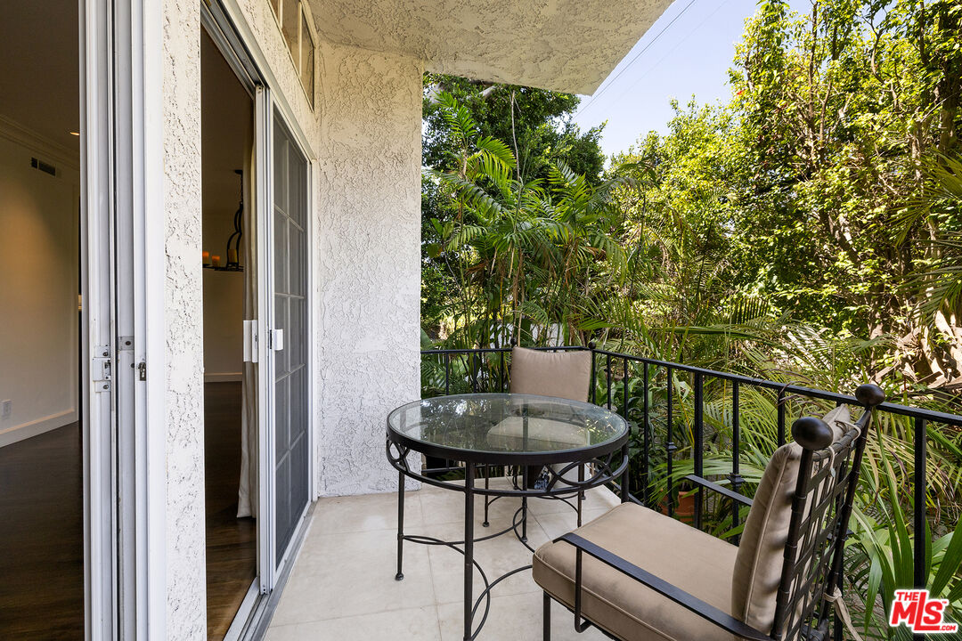 100 N Wetherly Dr Unit: 2C