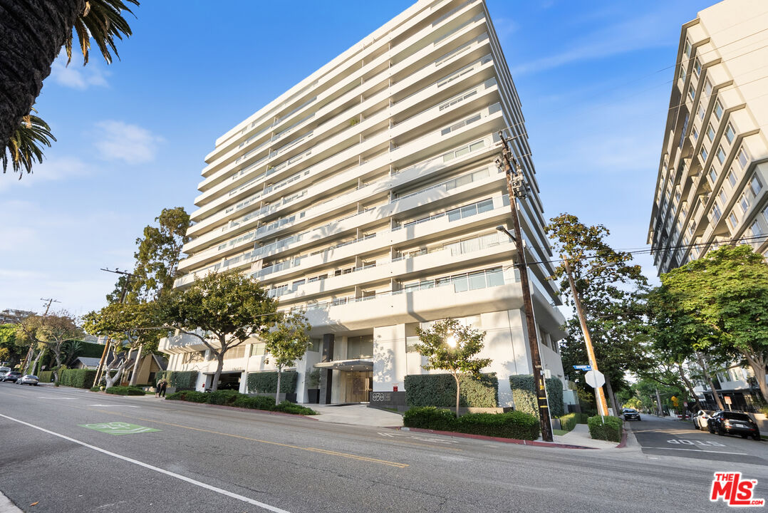 838 N Doheny Dr Unit: 505