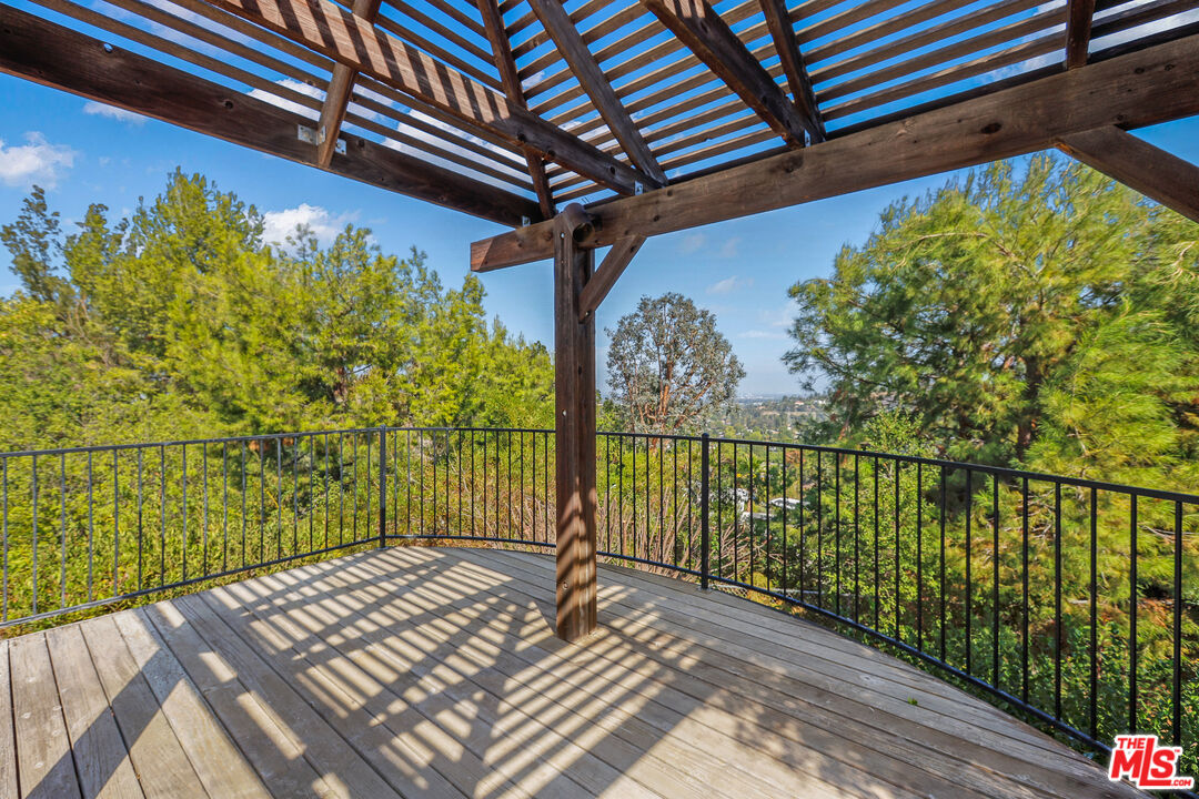 4344 Gayle Dr
