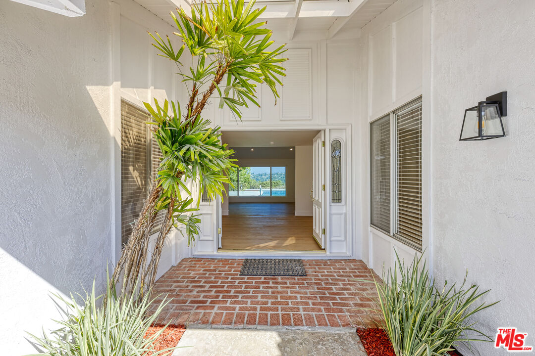 4344 Gayle Dr