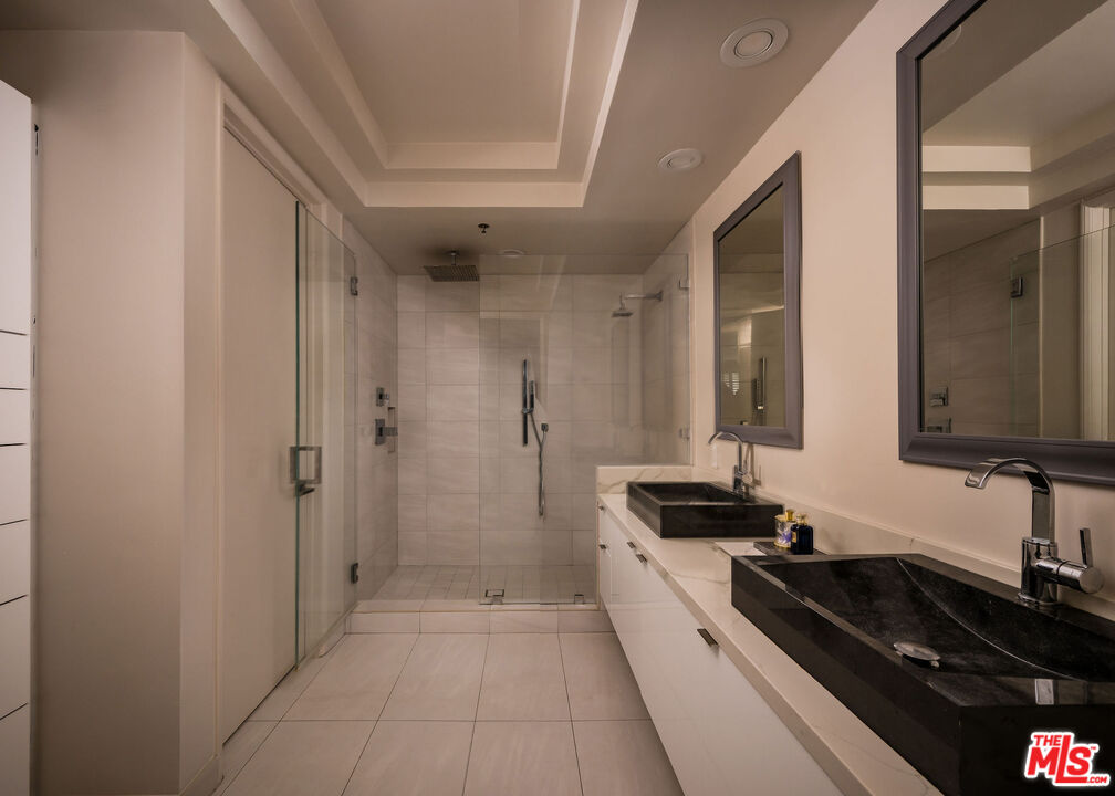 2122 Century Park Ln Unit: 314