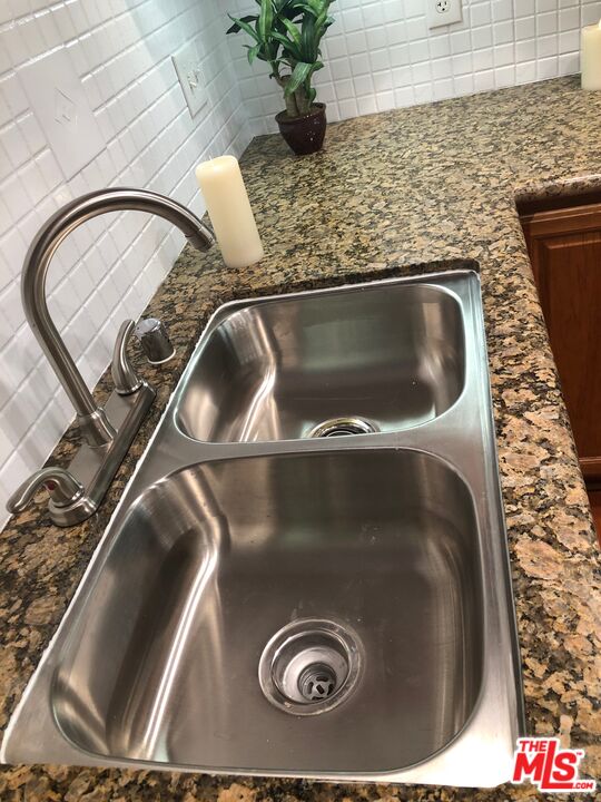 22100 BURBANK Unit: 120B