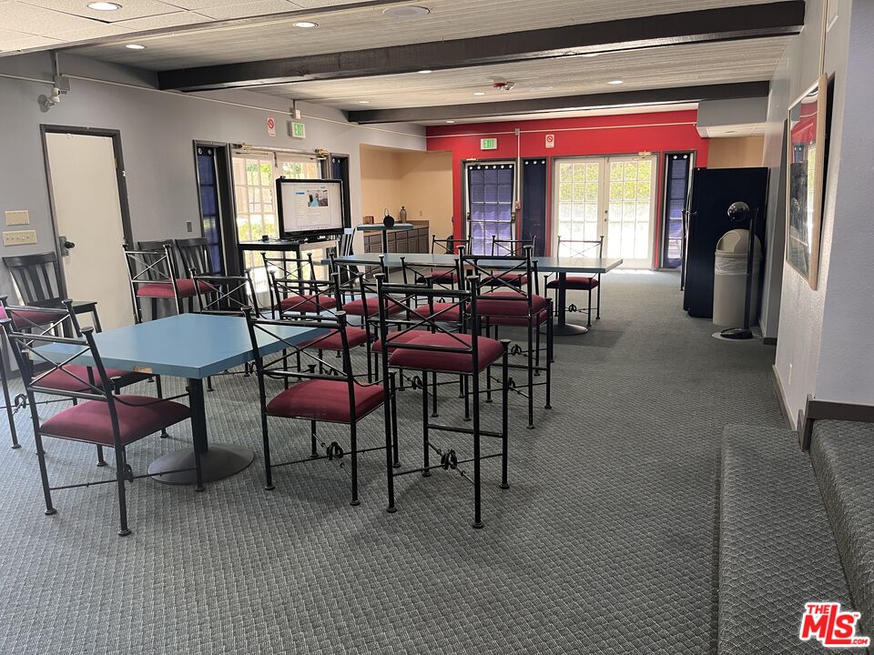 22100 BURBANK Unit: 120B