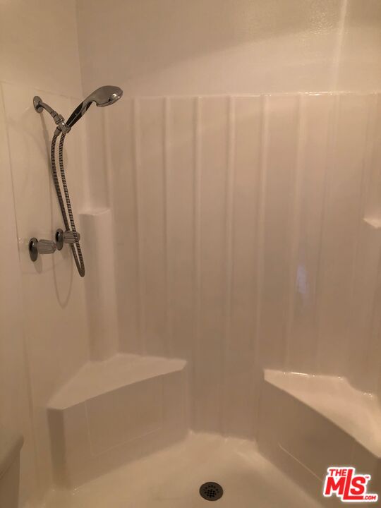 22100 BURBANK Unit: 120B