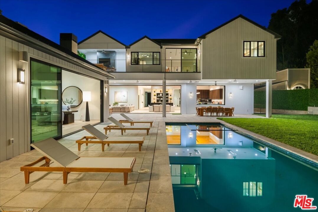 12227 Tweed Ln