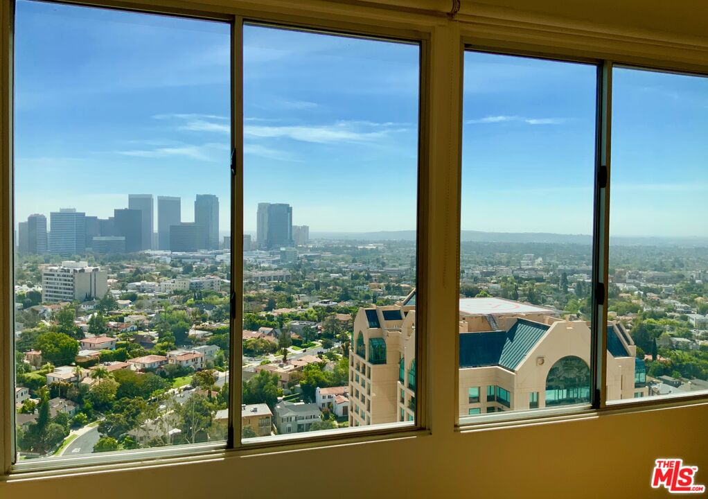10501 Wilshire Blvd Unit: PH 7