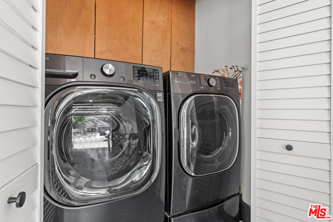 27616 Maple Ridge Cir