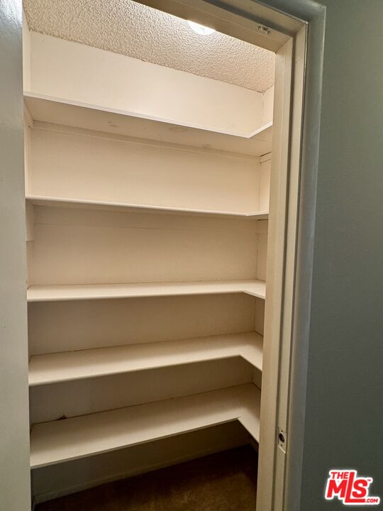 1122 Peck Dr Unit: 204