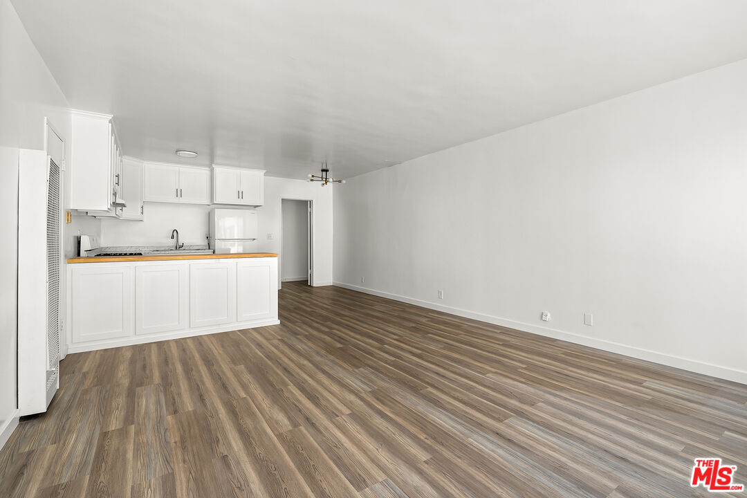 1451 S Norton Ave Unit: 2