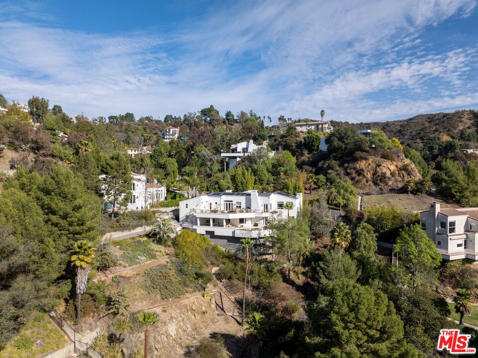 2671 Astral Dr