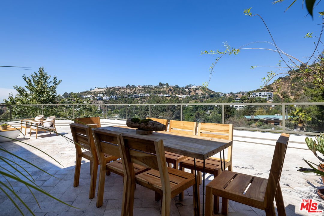 2671 Astral Dr