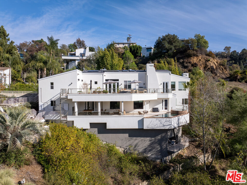 2671 Astral Dr