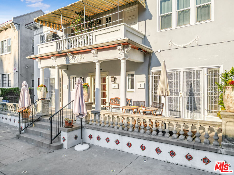 1944 Argyle Ave