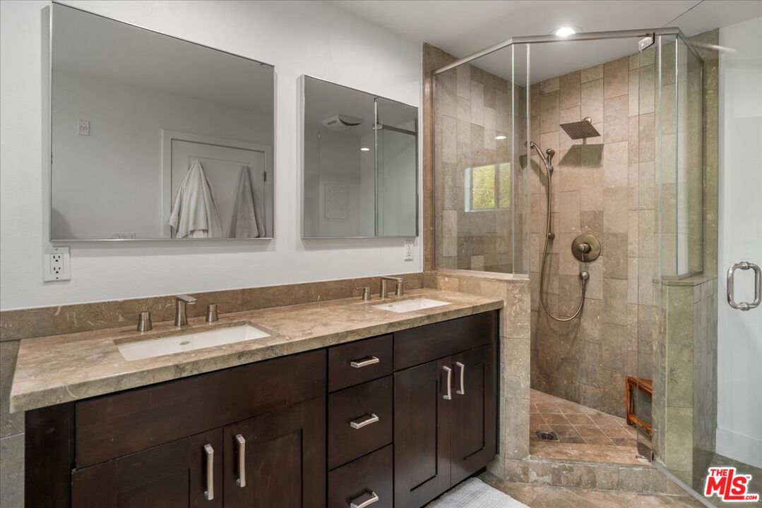 2010 S Beverly Glen Blvd Unit: 302