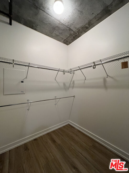 645 W 9TH ST Unit: 625