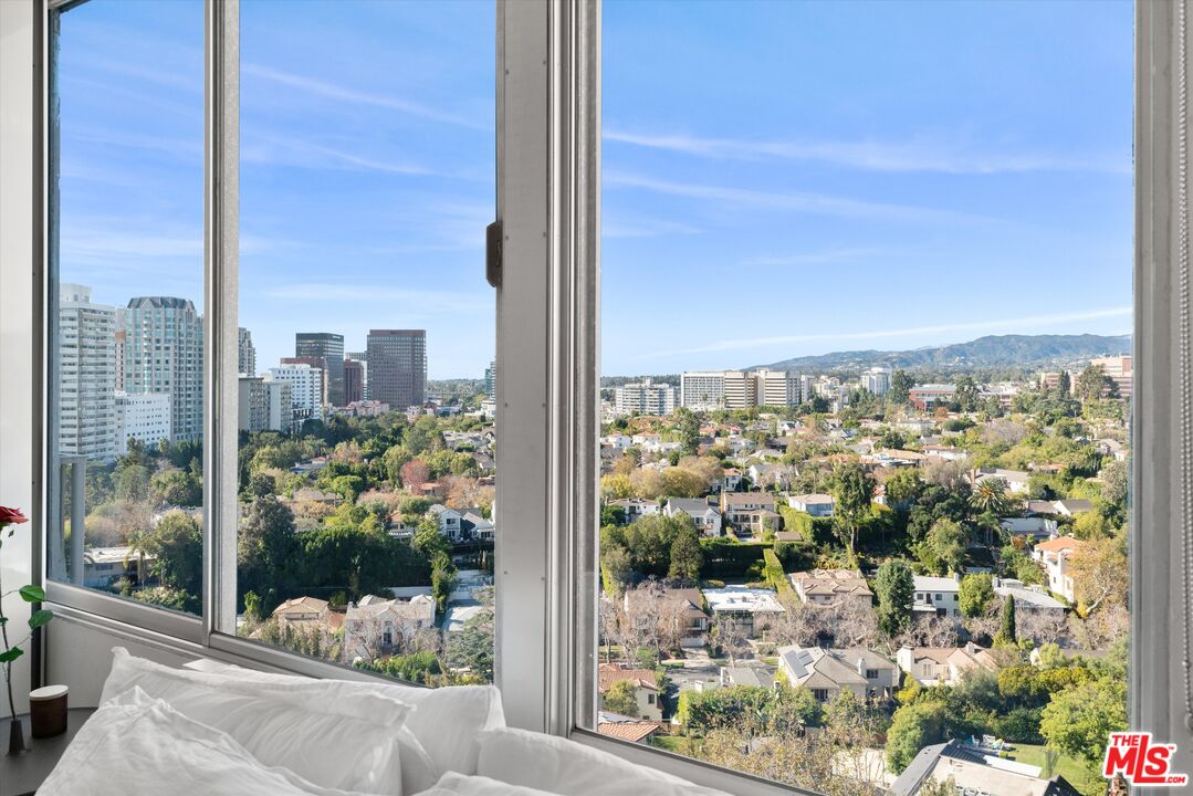 10501 Wilshire Blvd Unit: 1811