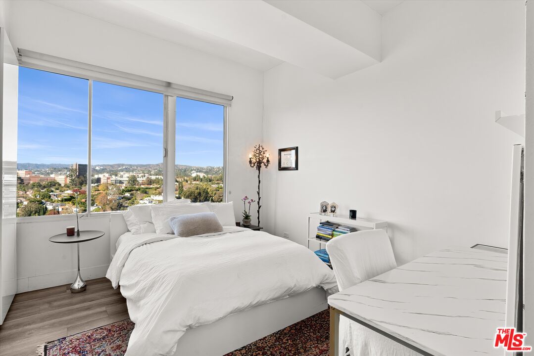 10501 Wilshire Blvd Unit: 1811