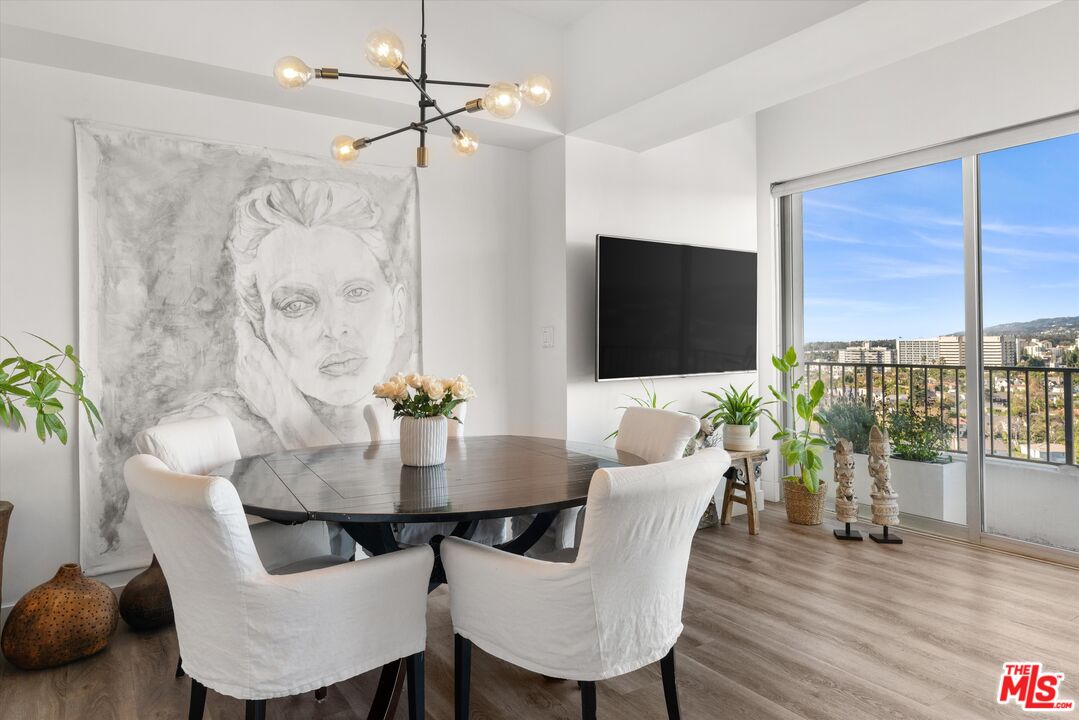 10501 Wilshire Blvd Unit: 1811