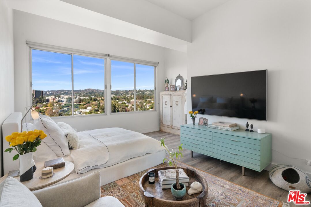 10501 Wilshire Blvd Unit: 1811