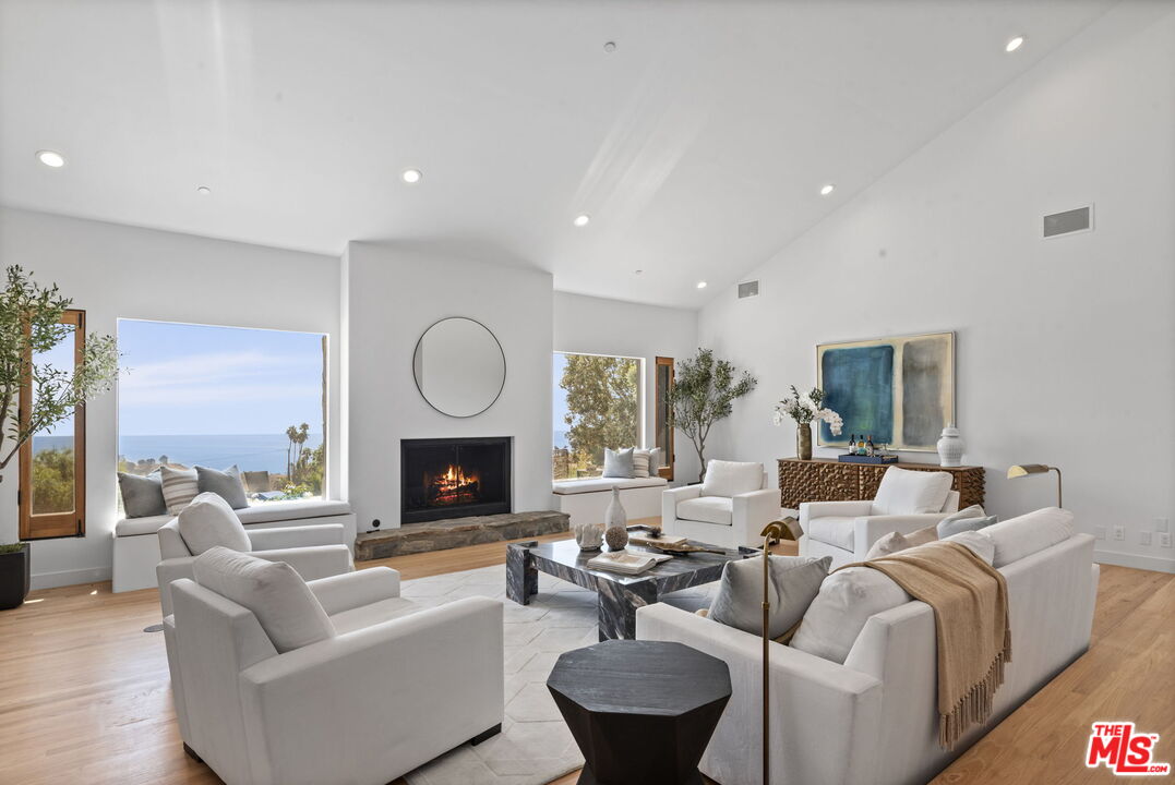 22456 Carbon Mesa Rd