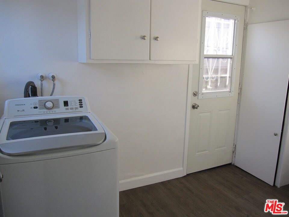 1047 S Wooster St Unit: 2