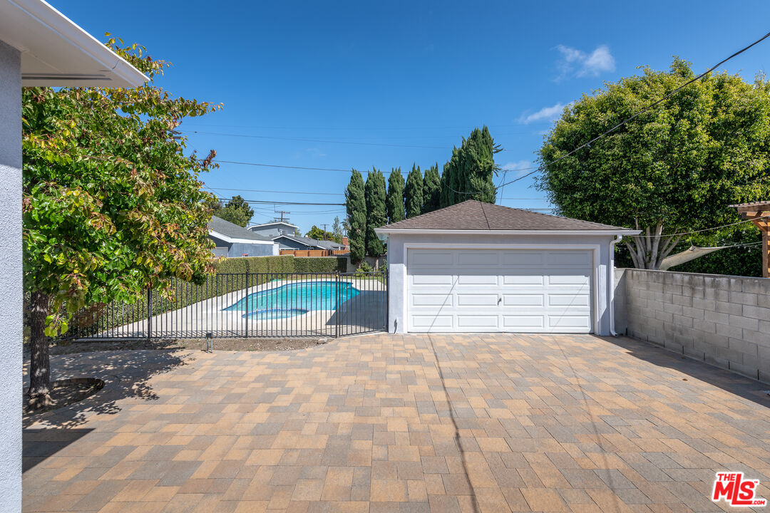 2918 CASTLE HEIGHTS AVE