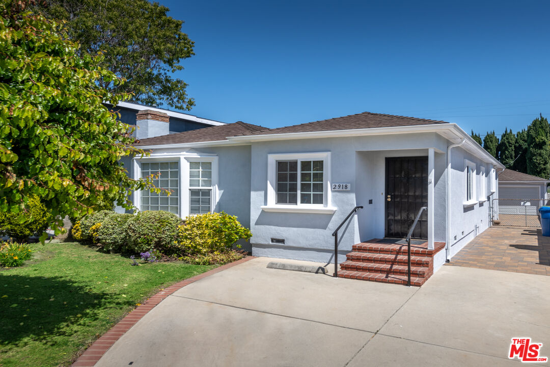 2918 CASTLE HEIGHTS AVE