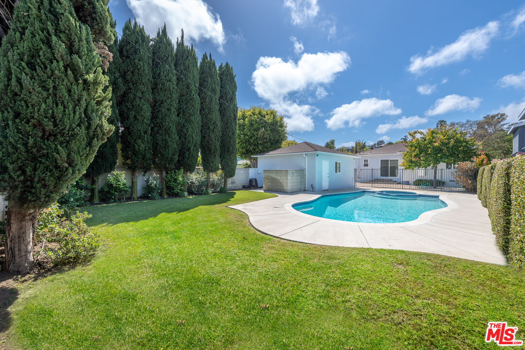 2918 CASTLE HEIGHTS AVE