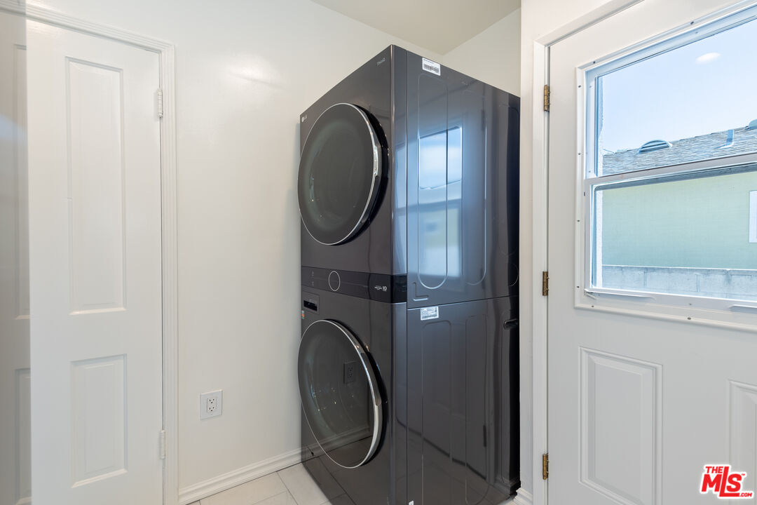 2918 CASTLE HEIGHTS AVE