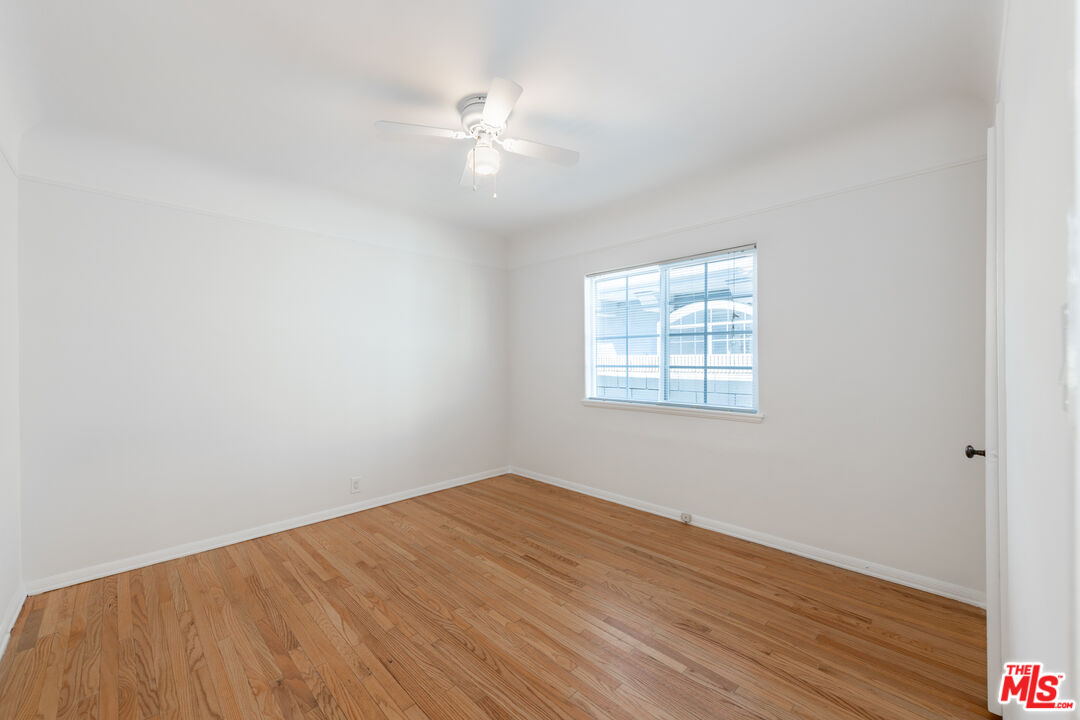 2918 CASTLE HEIGHTS AVE