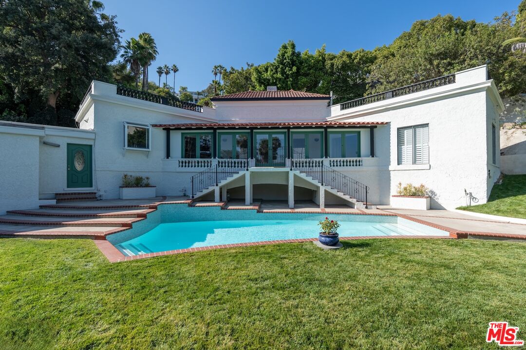 2188 Ponet Dr