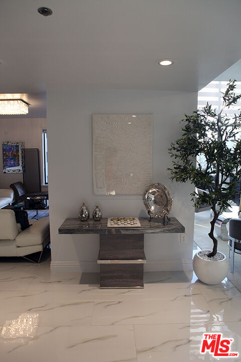 10550 Wilshire Blvd Unit: 502