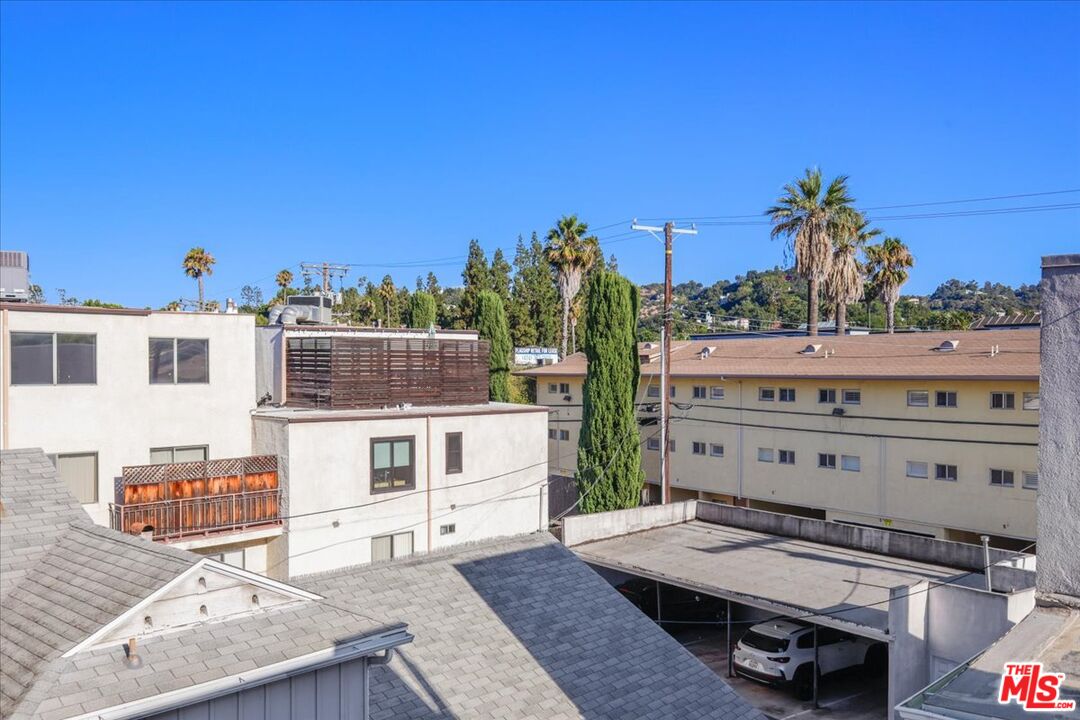 12938 Valleyheart Dr Unit: 11