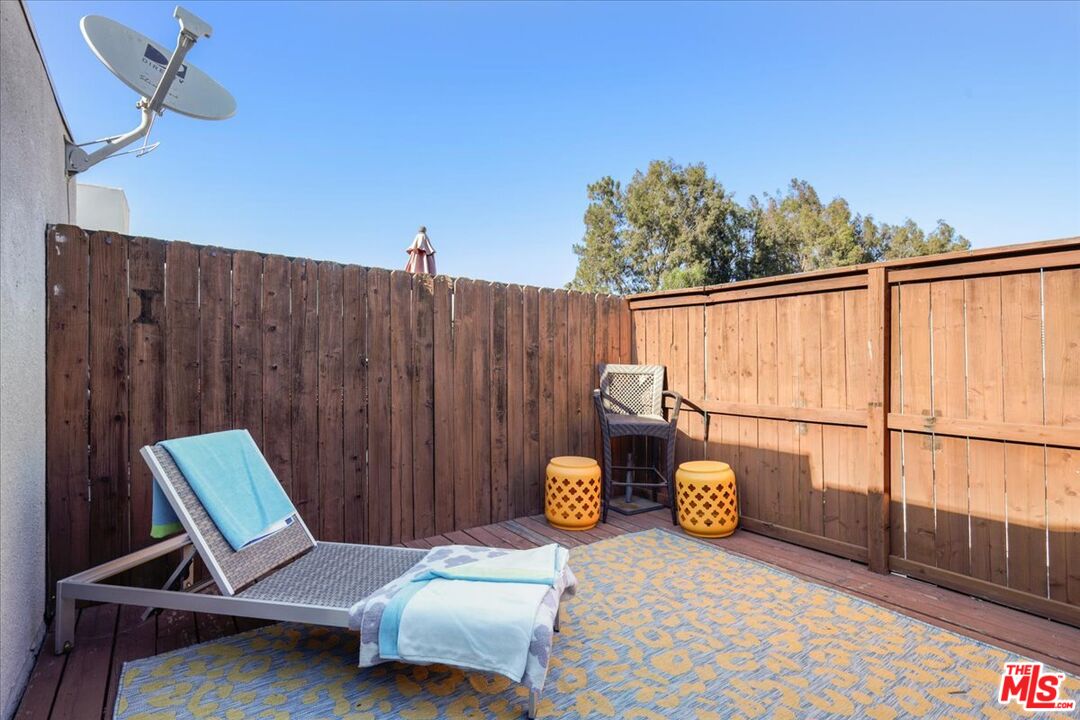 12938 Valleyheart Dr Unit: 11