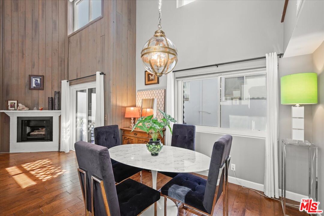 12938 Valleyheart Dr Unit: 11