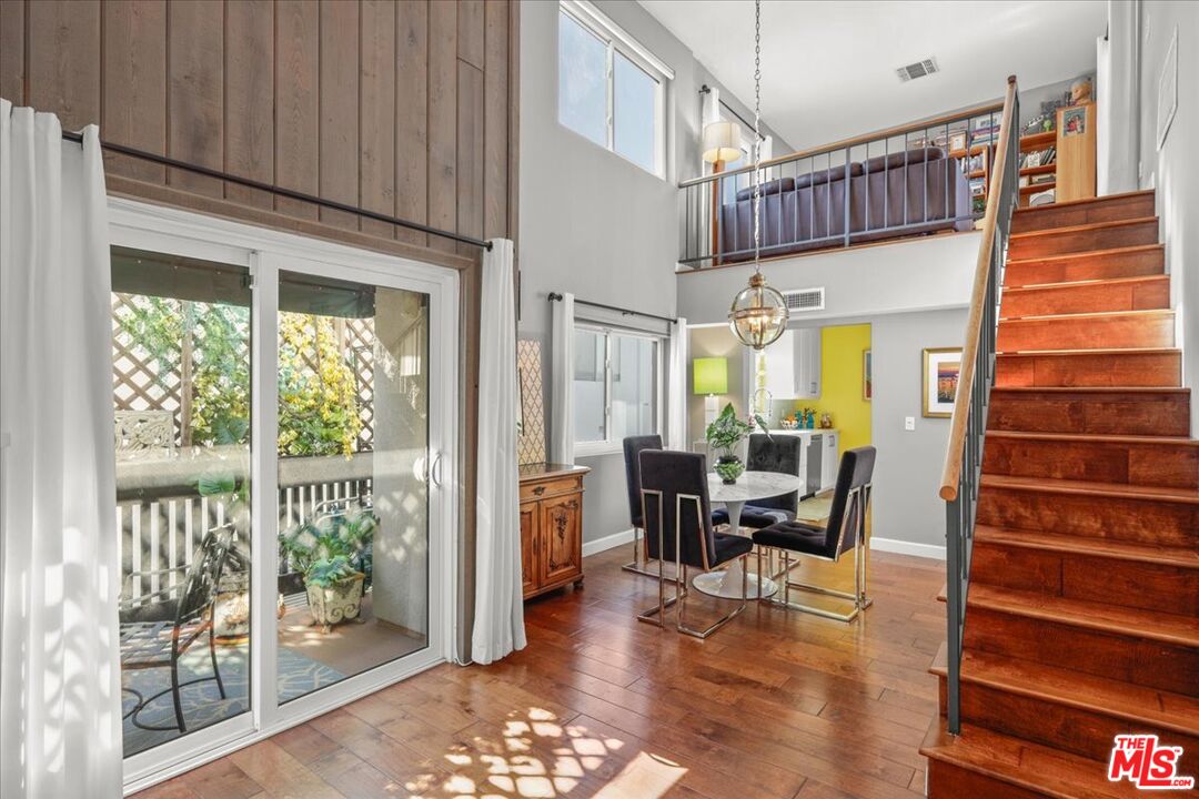 12938 Valleyheart Dr Unit: 11