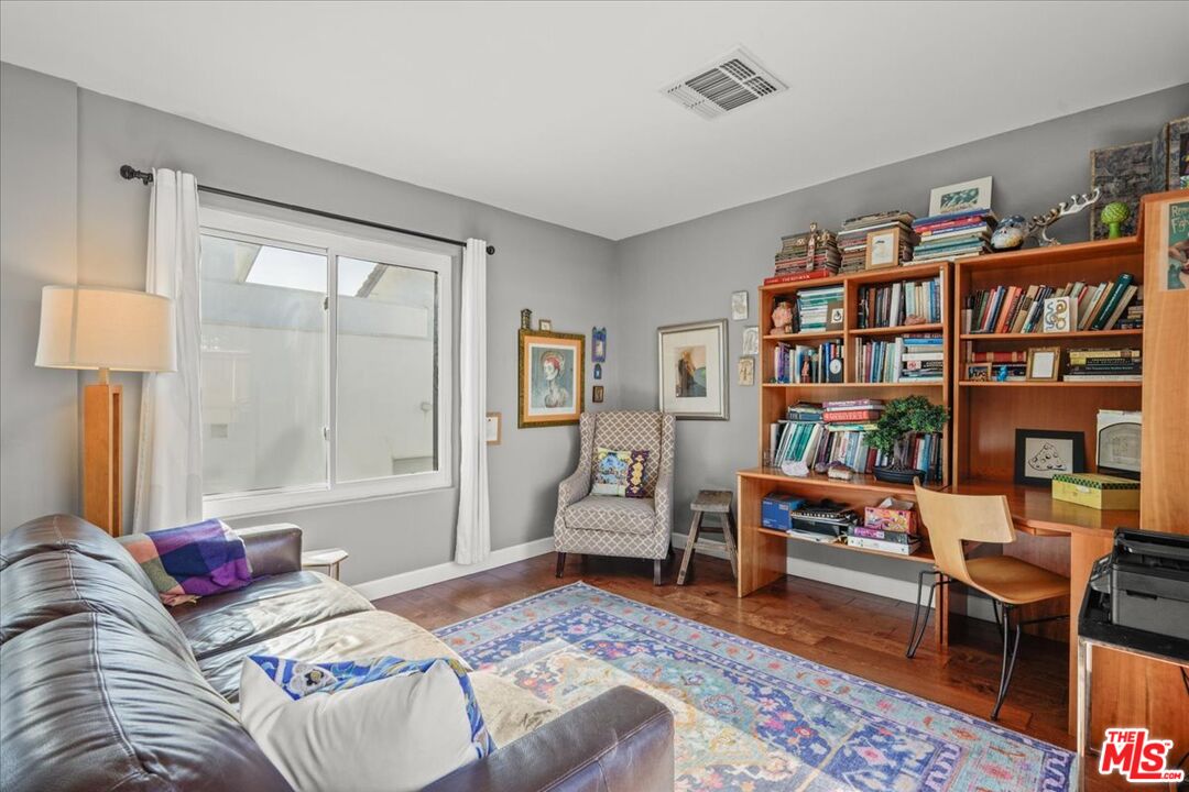 12938 Valleyheart Dr Unit: 11