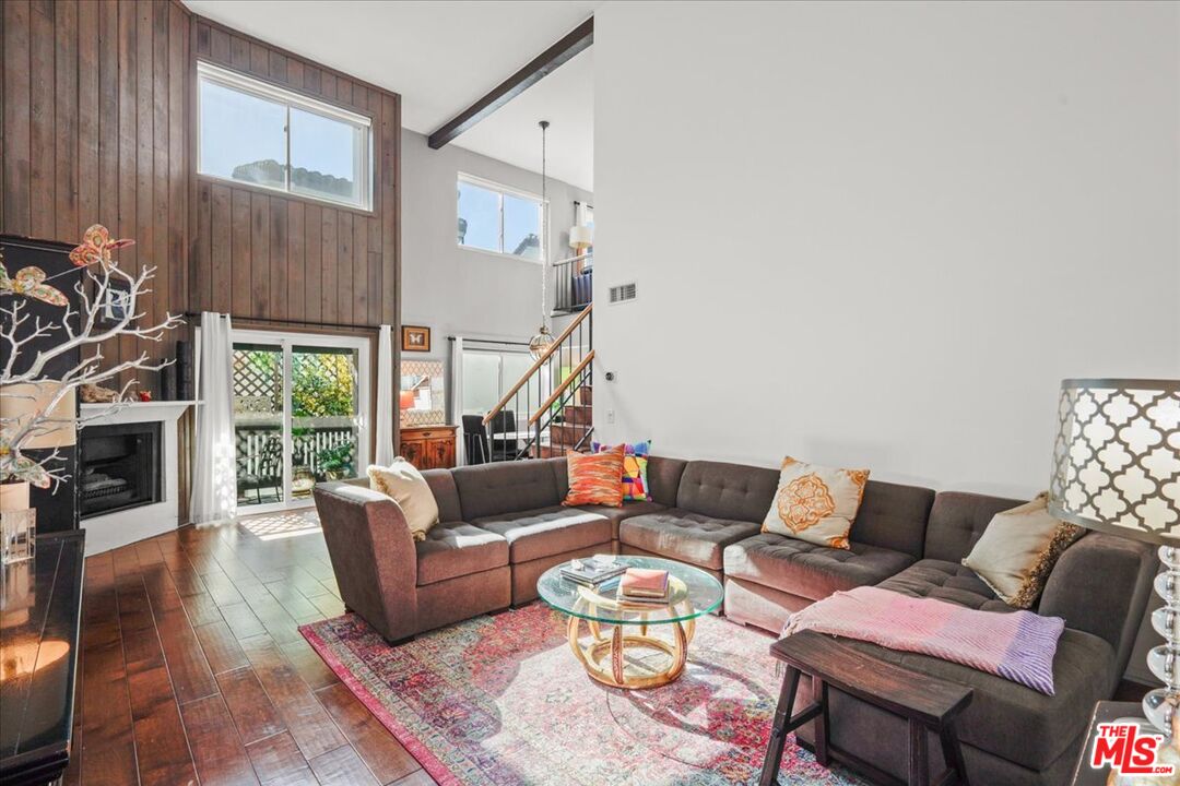 12938 Valleyheart Dr Unit: 11