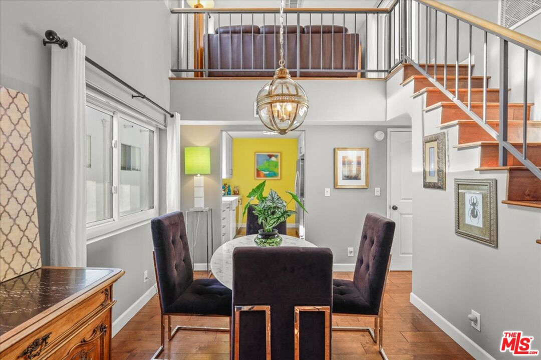 12938 Valleyheart Dr Unit: 11