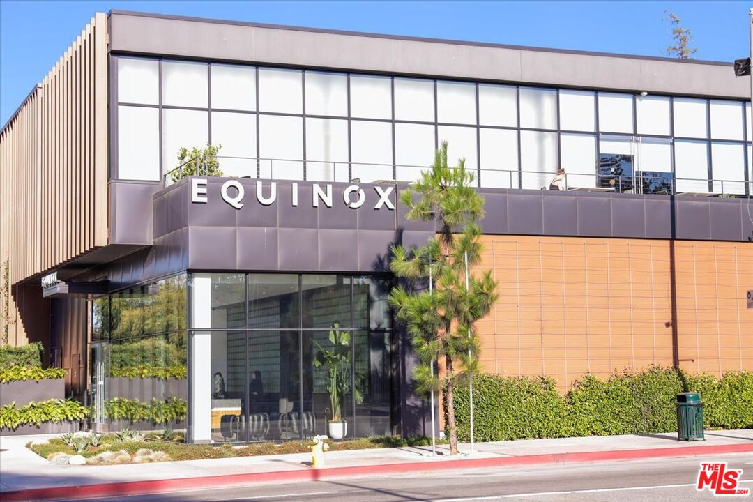 12938 Valleyheart Dr Unit: 11