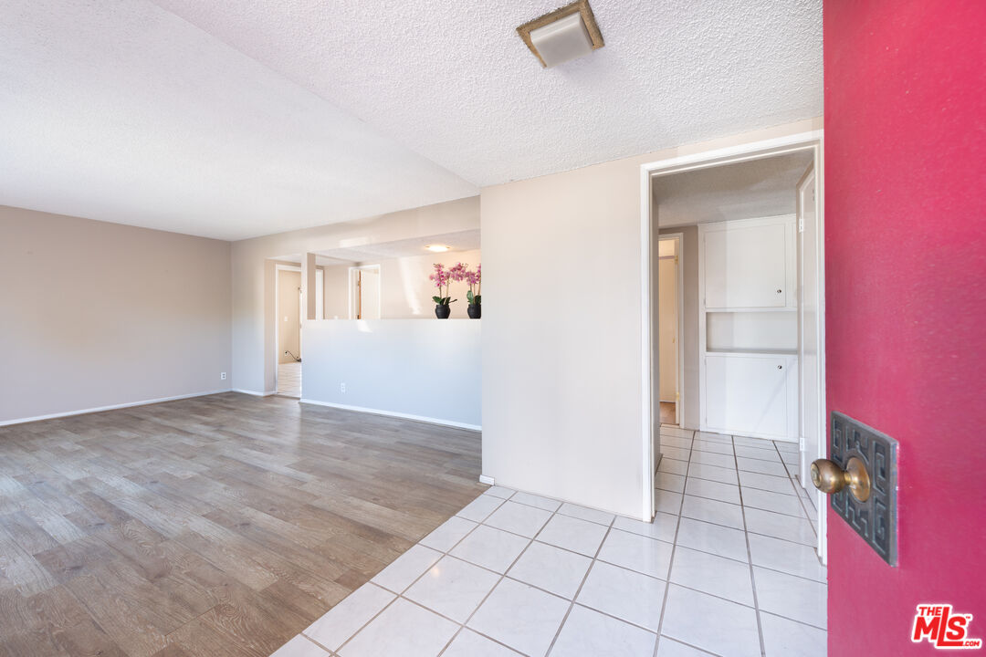 4506 Grand View Blvd