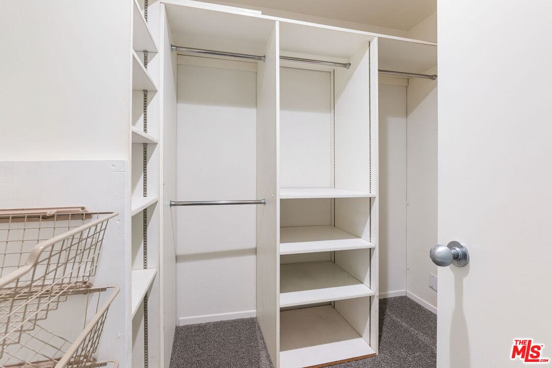 1010 California Ave Unit: 307