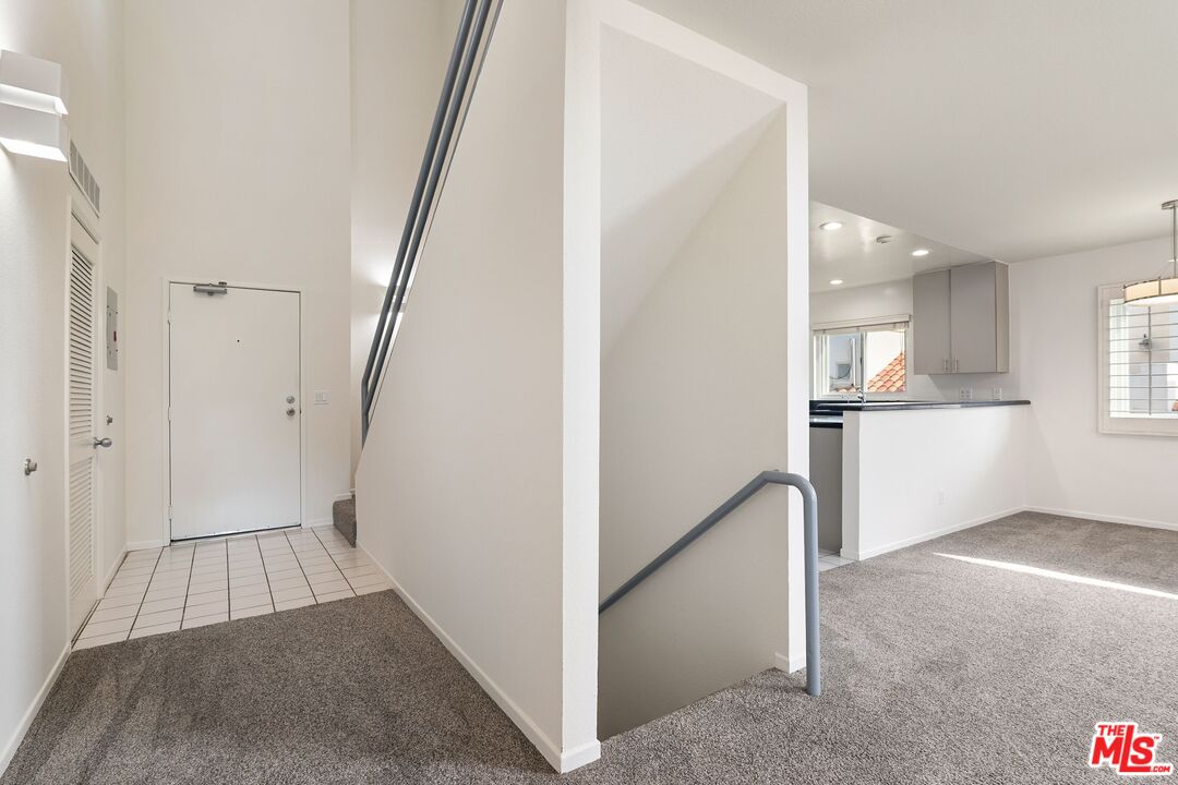 1010 California Ave Unit: 307