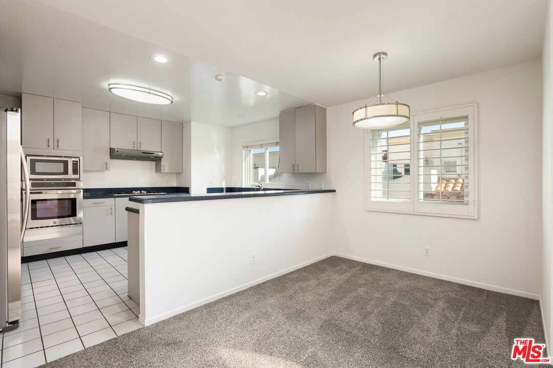 1010 California Ave Unit: 307