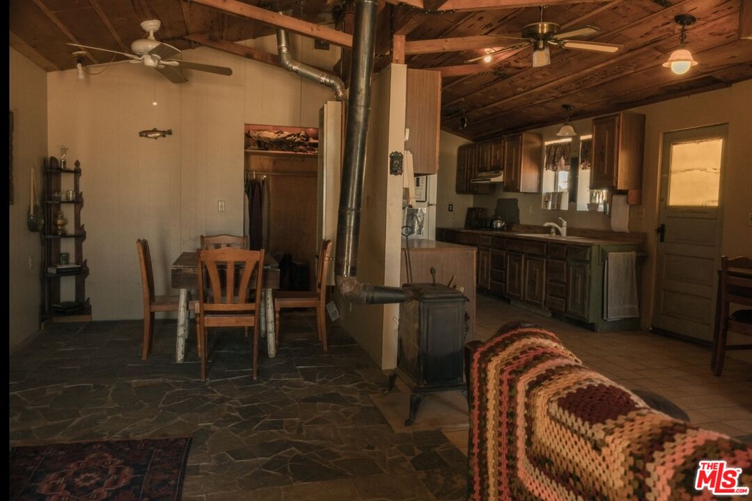 20288 Grey Mountain Rd